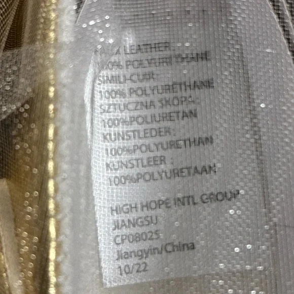 Lot of Newborn to Baby Shoes - Picture 11 of 12